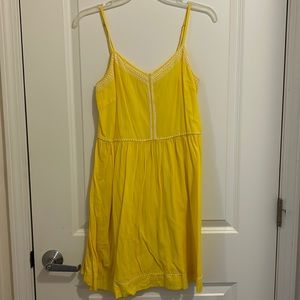 Sunny and bright yellow spaghetti strap sundress by Ann Taylor Loft in EUC.